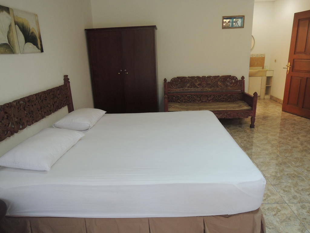 Rumah Polonia Guest House Cakarta Dış mekan fotoğraf