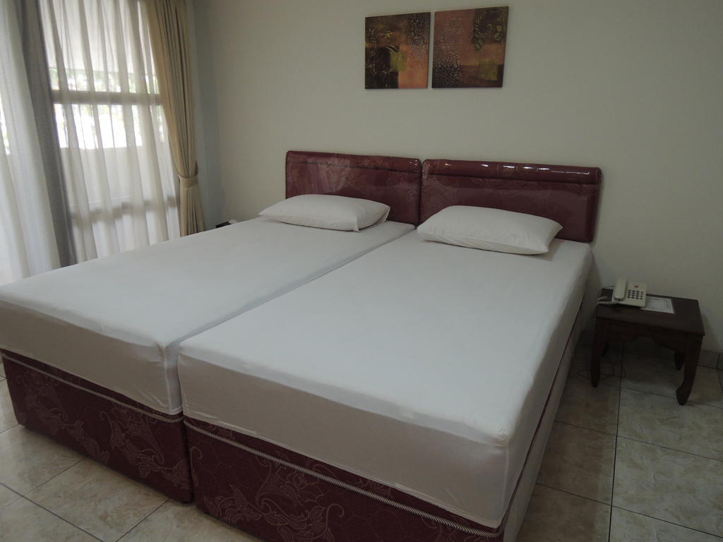 Rumah Polonia Guest House Cakarta Oda fotoğraf